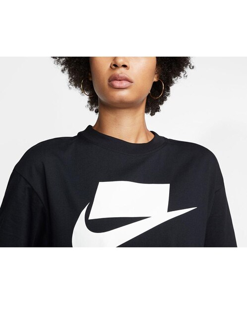 Playera Nike negra estampada en Liverpool