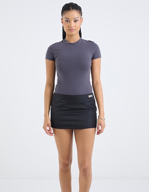 Falda mini a la cintura 1