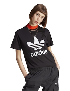 Playera Manga Corta ADIDAS Originals Adicolor Cuello Redondo Para Mujer