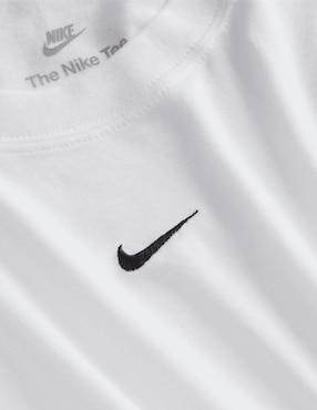 Playera manga corta Nike cuello redondo para mujer