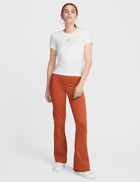 Playera manga corta Nike cuello redondo para mujer