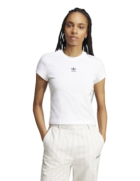 Playera Manga Corta ADIDAS Originals Trefoil Essentials Cuello Redondo Para Mujer