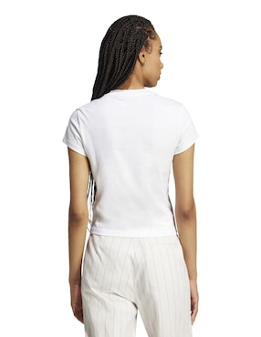 Playera manga corta Adidas Originals Trefoil Essentials cuello redondo para mujer