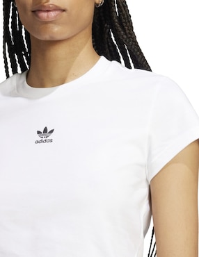 Playera manga corta Adidas Originals Trefoil Essentials cuello redondo para mujer