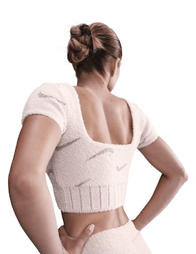 Top deportivo Nike mujer