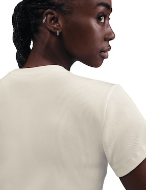 Playera manga corta Nike cuello redondo para mujer