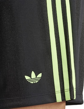 Short Adidas Originals para mujer