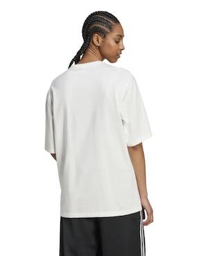 Playera manga corta Adidas Originals Essentials cuello redondo para mujer