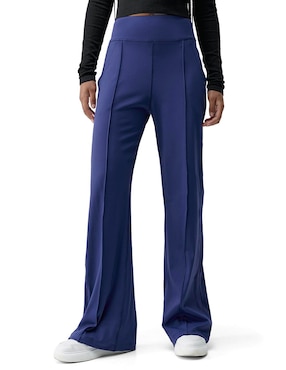 Pantalón relaxed Born acampanado para mujer