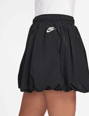 Falda corto Nike a la cintura