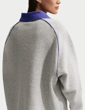 Playera manga larga Nike cuello polo para mujer