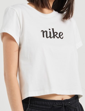 Playera manga corta Nike cuello redondo para mujer