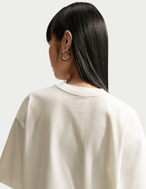 Playera manga al codo Nike cuello redondo para mujer