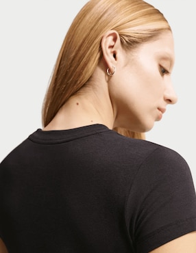 Playera manga corta Nike cuello redondo para mujer