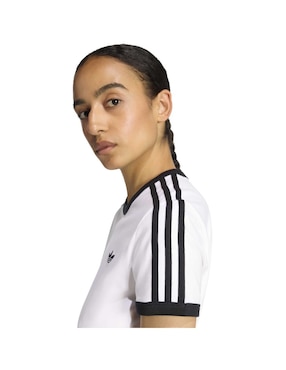 Playera manga corta Adidas Originals Adicolor cuello redondo para mujer