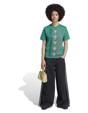 Playera manga corta Fifa World Cup cuello redondo para mujer