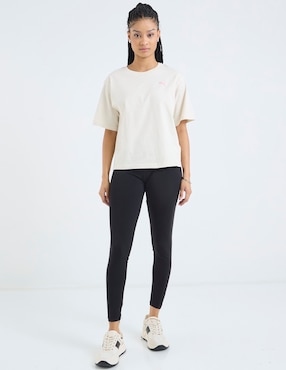 Playera manga corta Puma Wardrobe Ess Downtown cuello redondo para mujer