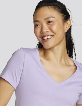 Playera manga corta Eddie Bauer cuello V para mujer