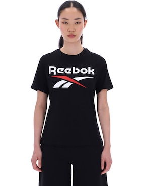 Playera manga corta Reebok cuello redondo para mujer