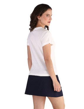 Playera manga corta Guess cuello redondo para mujer