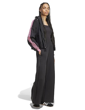 Playera manga corta Adidas Adicolor cuello con escote para mujer