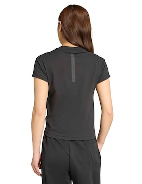 Playera manga corta Adidas ZNE cuello redondo para mujer