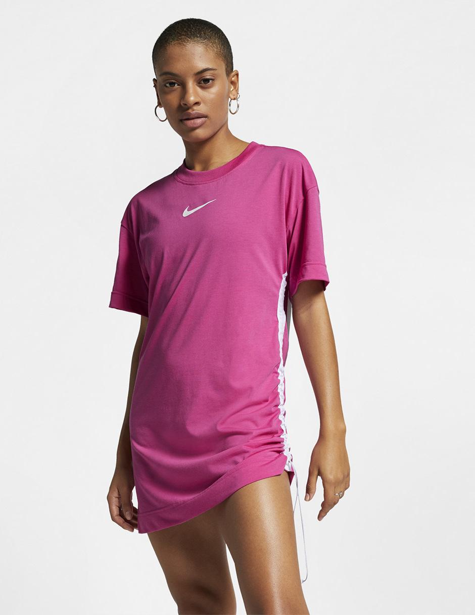 Vestido deportivo Nike rosa con logotipo en Liverpool