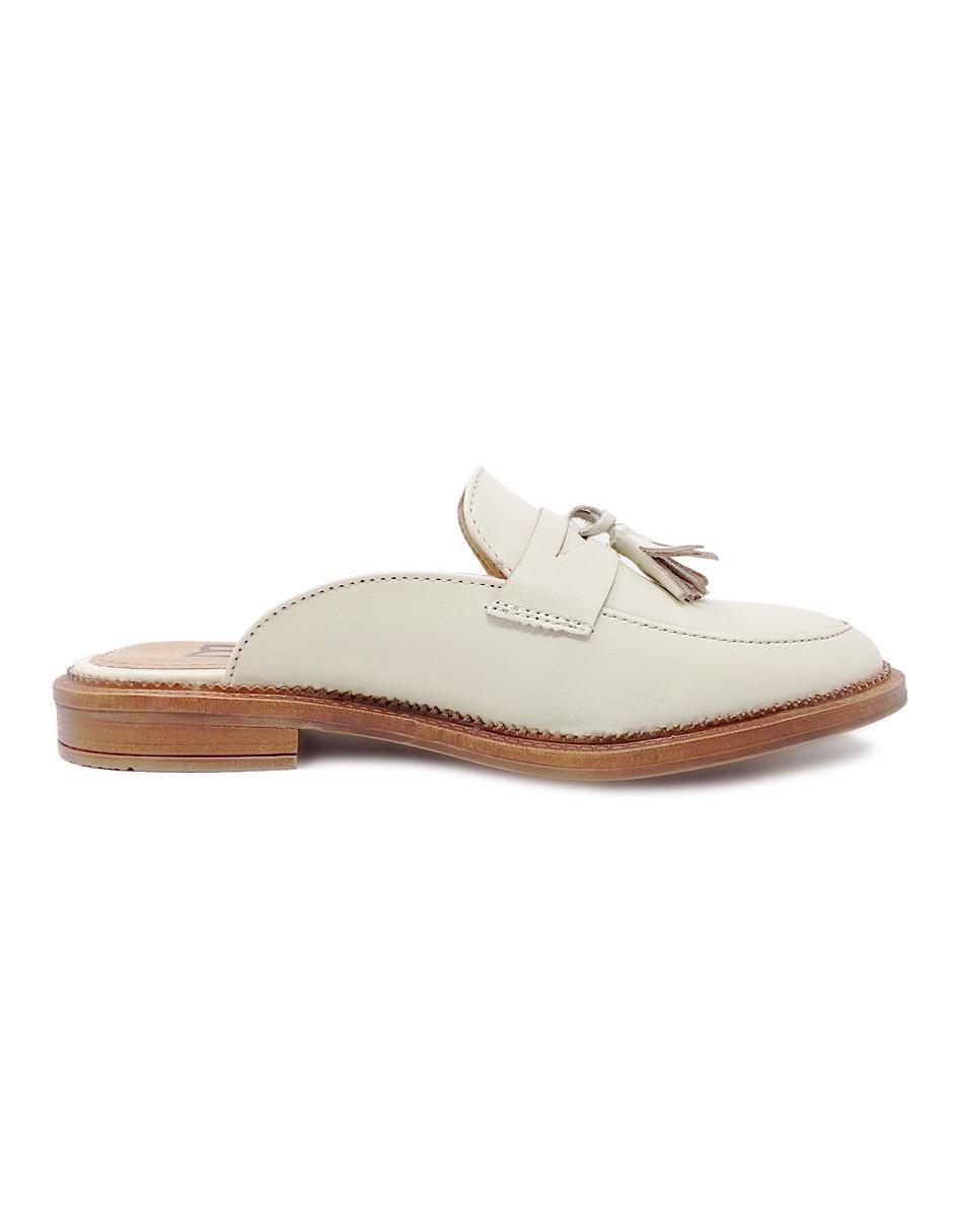 Zapato de piel para mujer