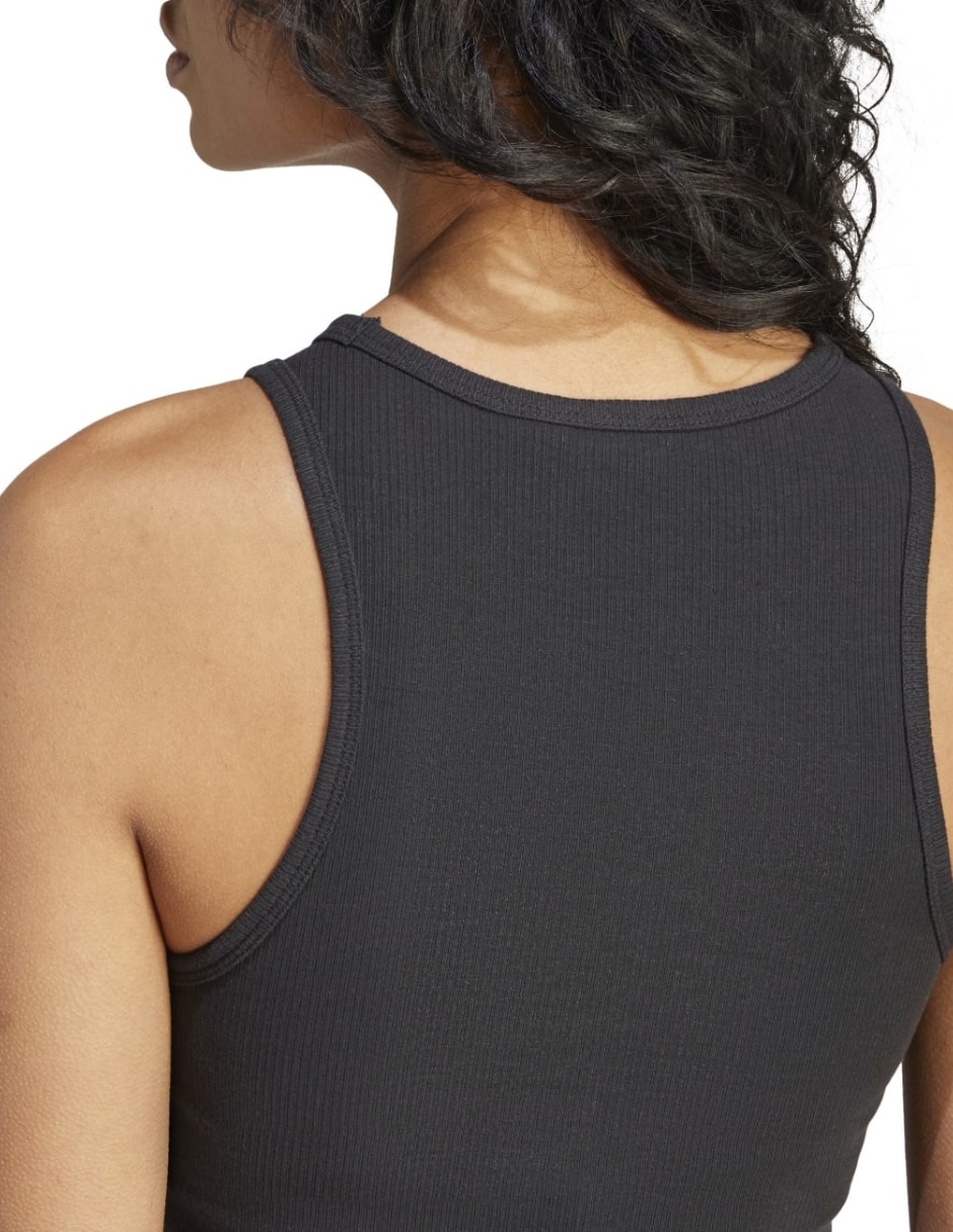 Playera cuello redondo para mujer 7