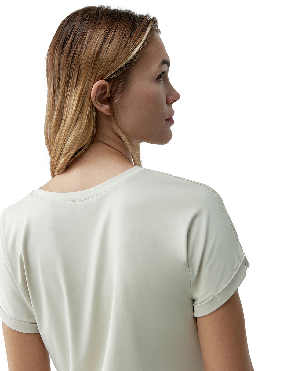 Playera manga corta cuello redondo para mujer 4