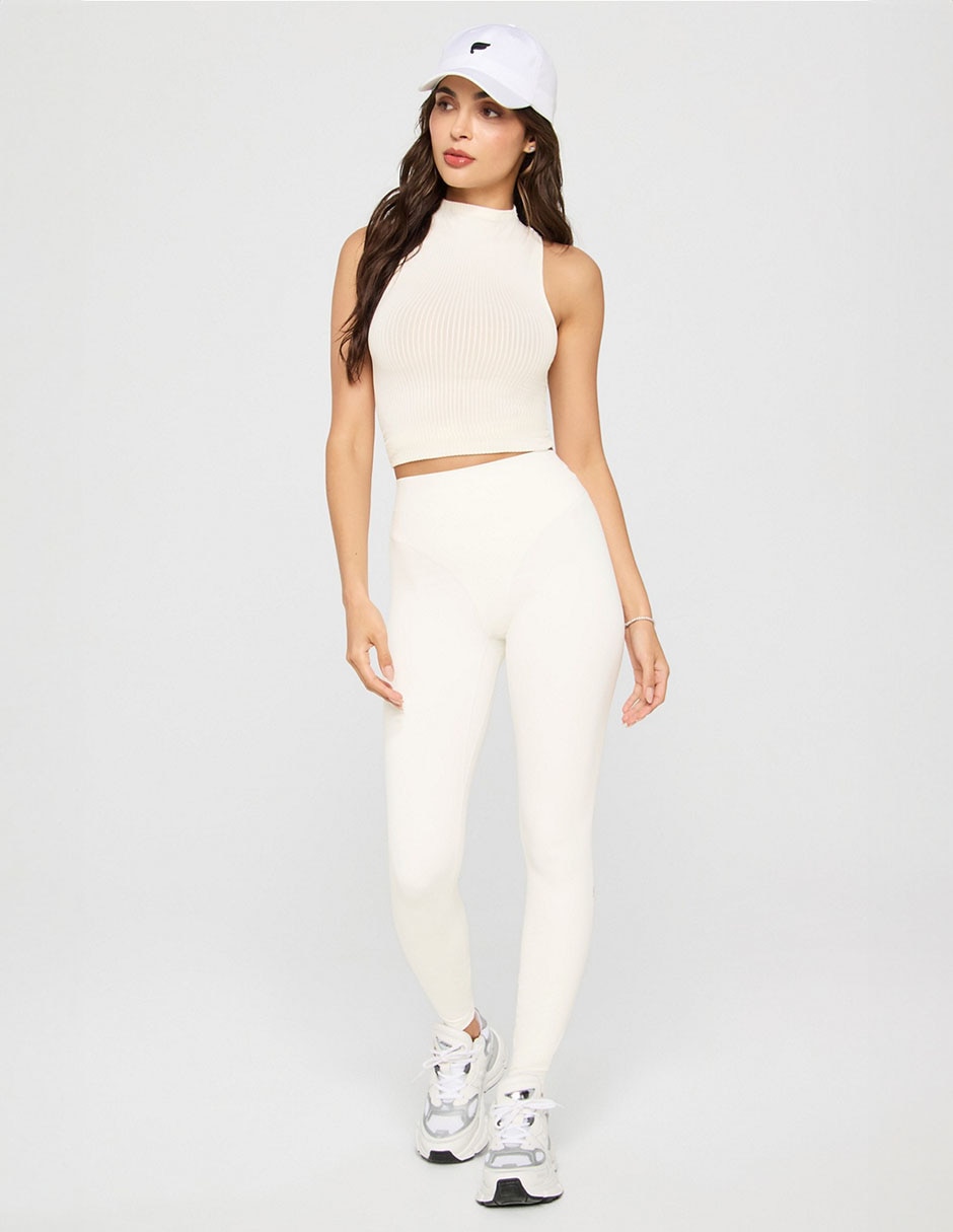 Playera cuello alto para mujer 3