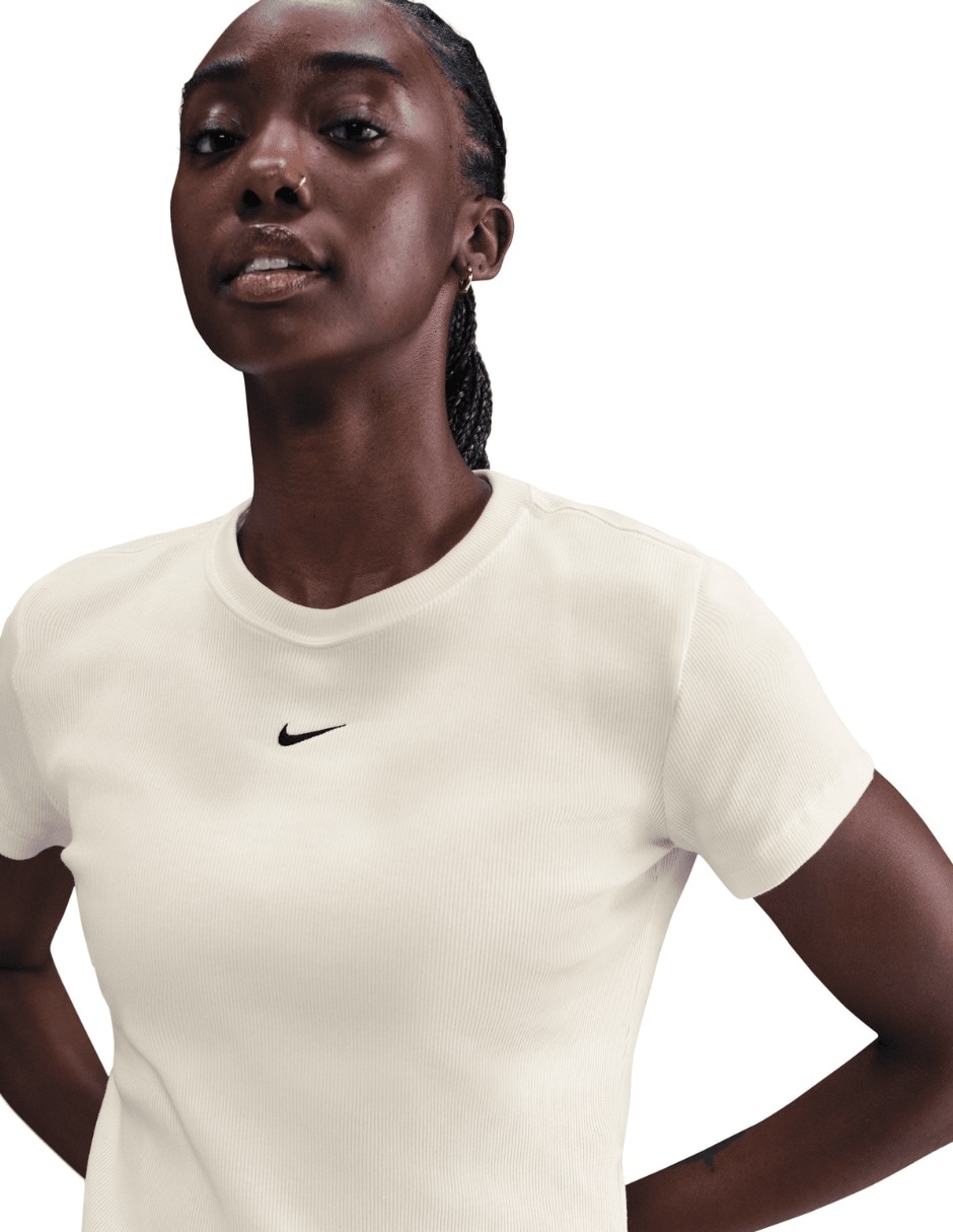 Playera manga corta cuello redondo para mujer 3