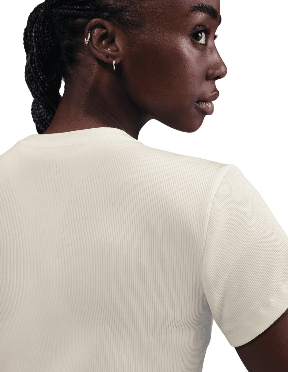 Playera manga corta cuello redondo para mujer 4