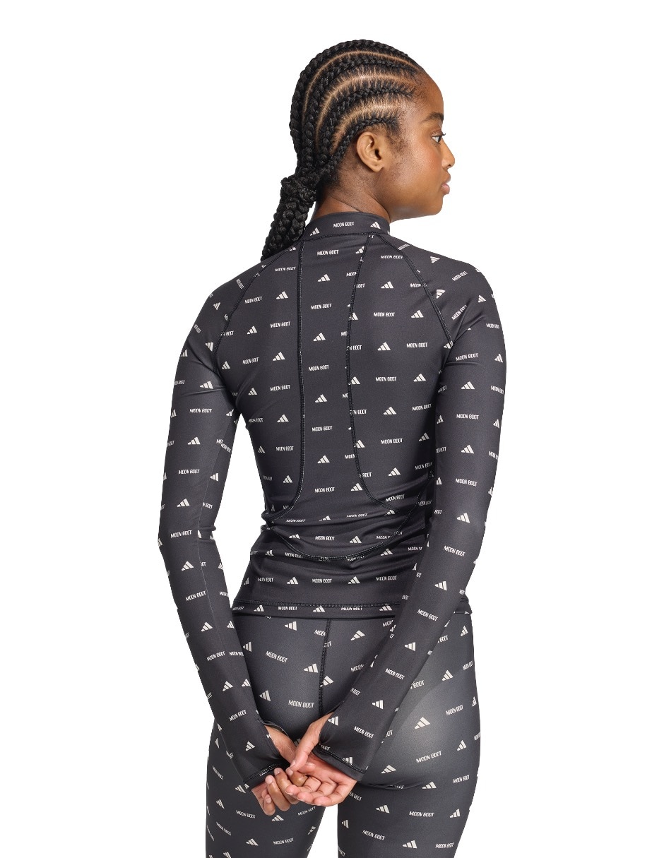 Playera manga larga Essentials cuello redondo para mujer 5