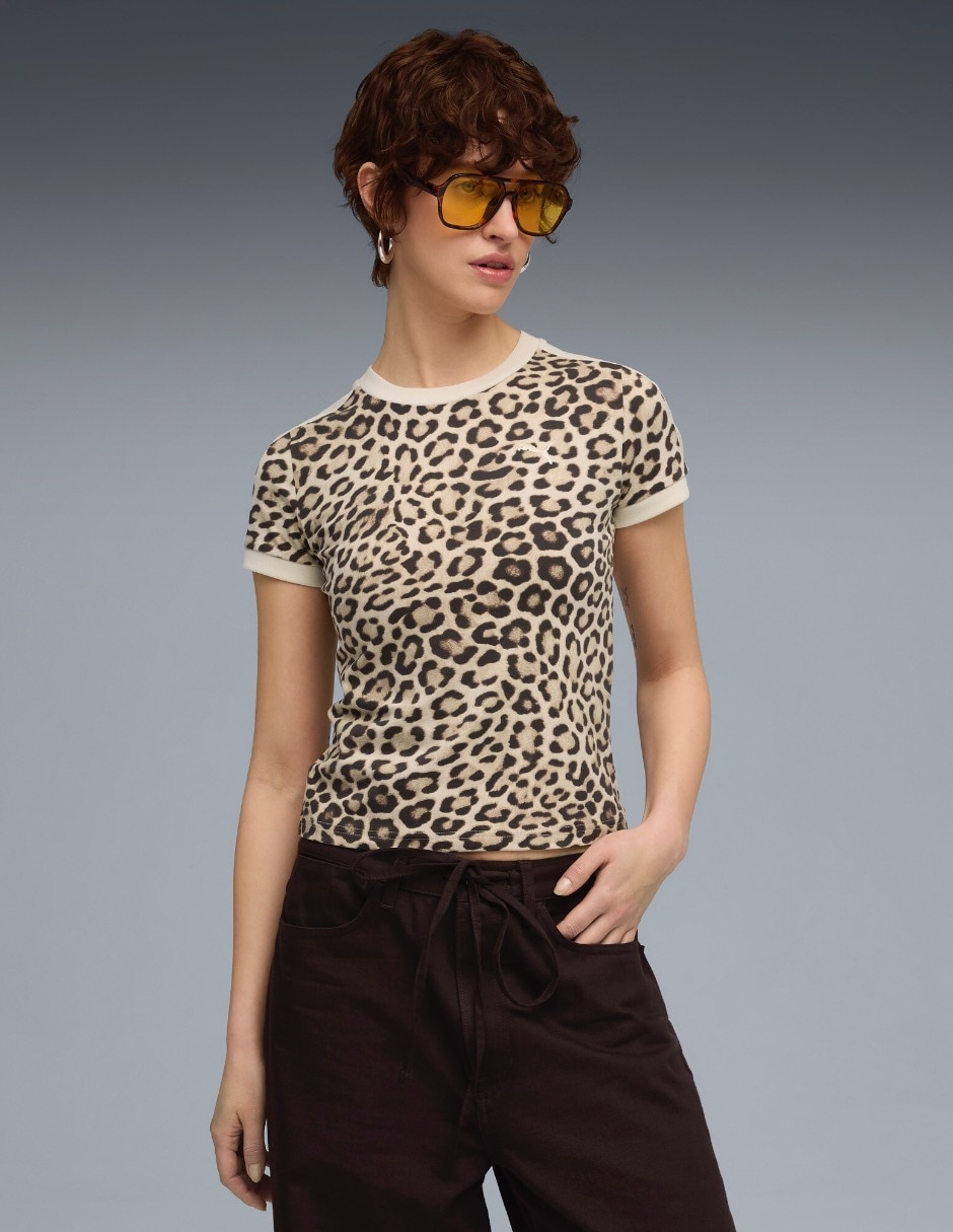 Playera manga corta cuello redondo para mujer