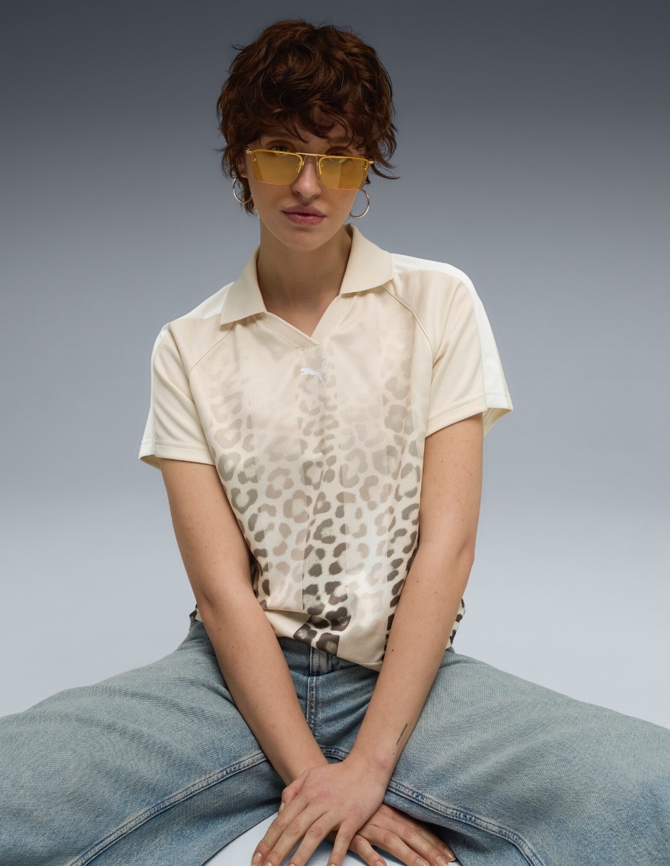 Playera manga corta cuello camisero para mujer