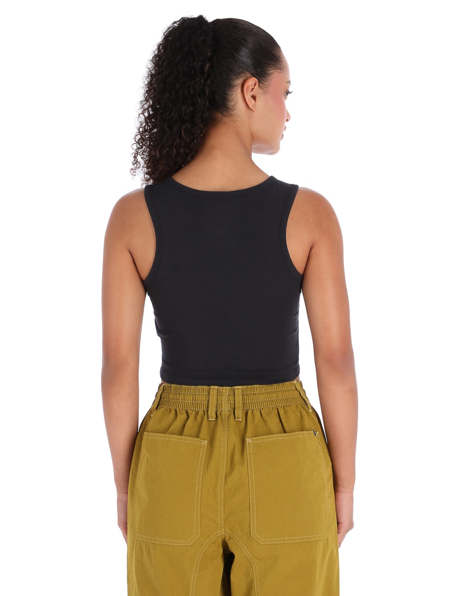 Playera Upworn Fitted cuello redondo para mujer 2