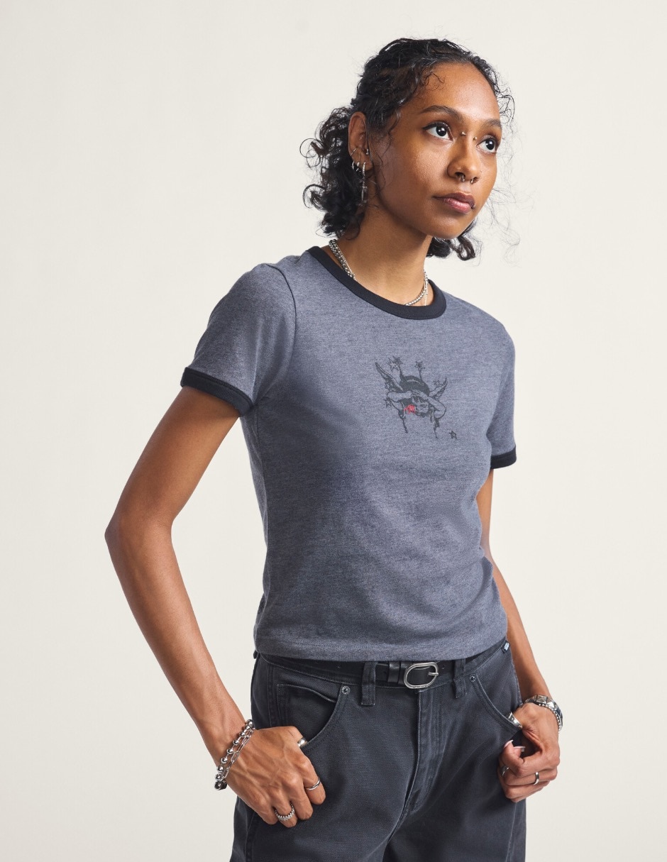 Playera manga corta cuello redondo para mujer