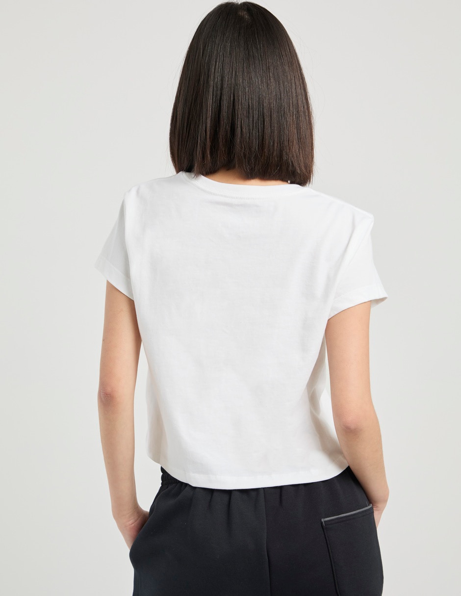 Playera manga corta cuello redondo para mujer 6