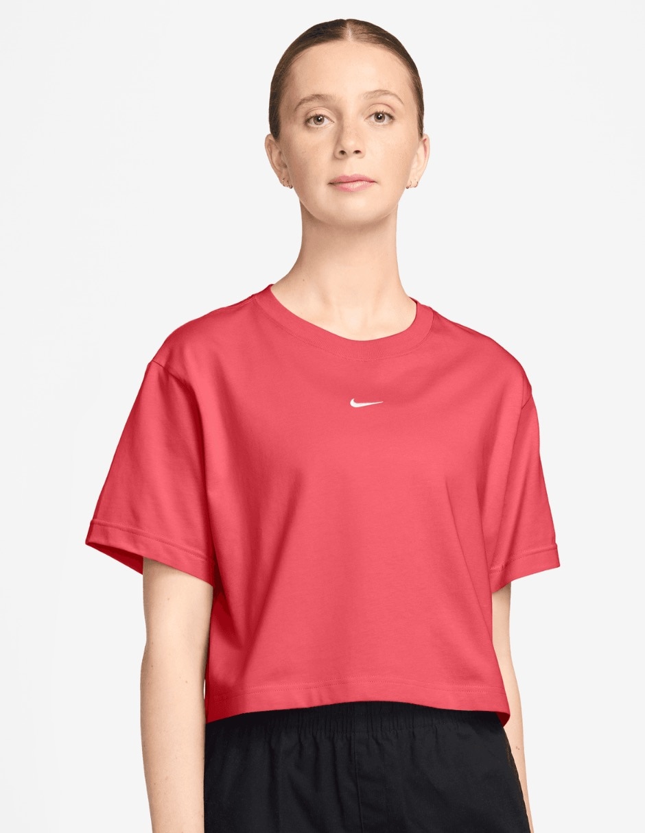Playera manga corta W Nsw Classic cuello redondo para mujer