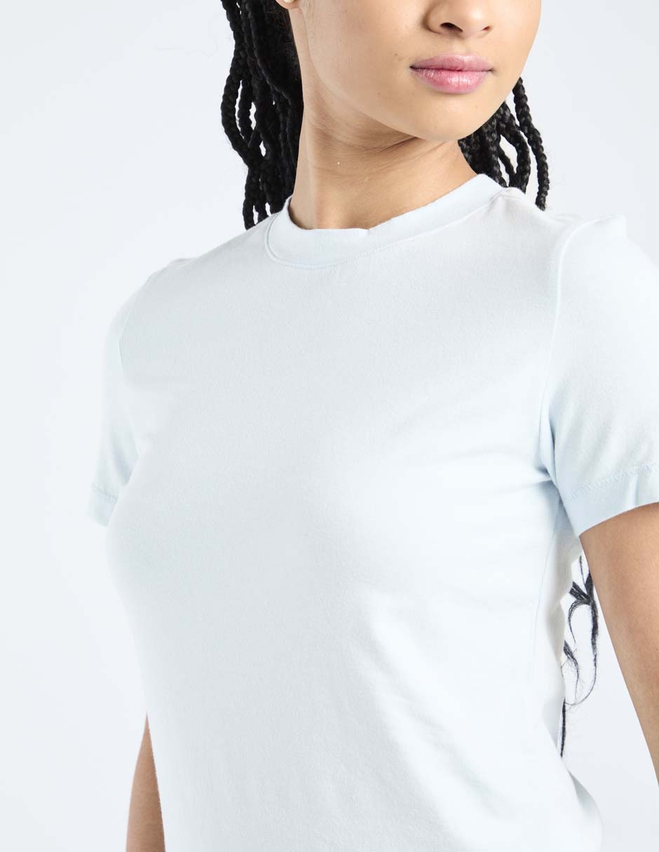 Playera manga corta cuello redondo para mujer 4