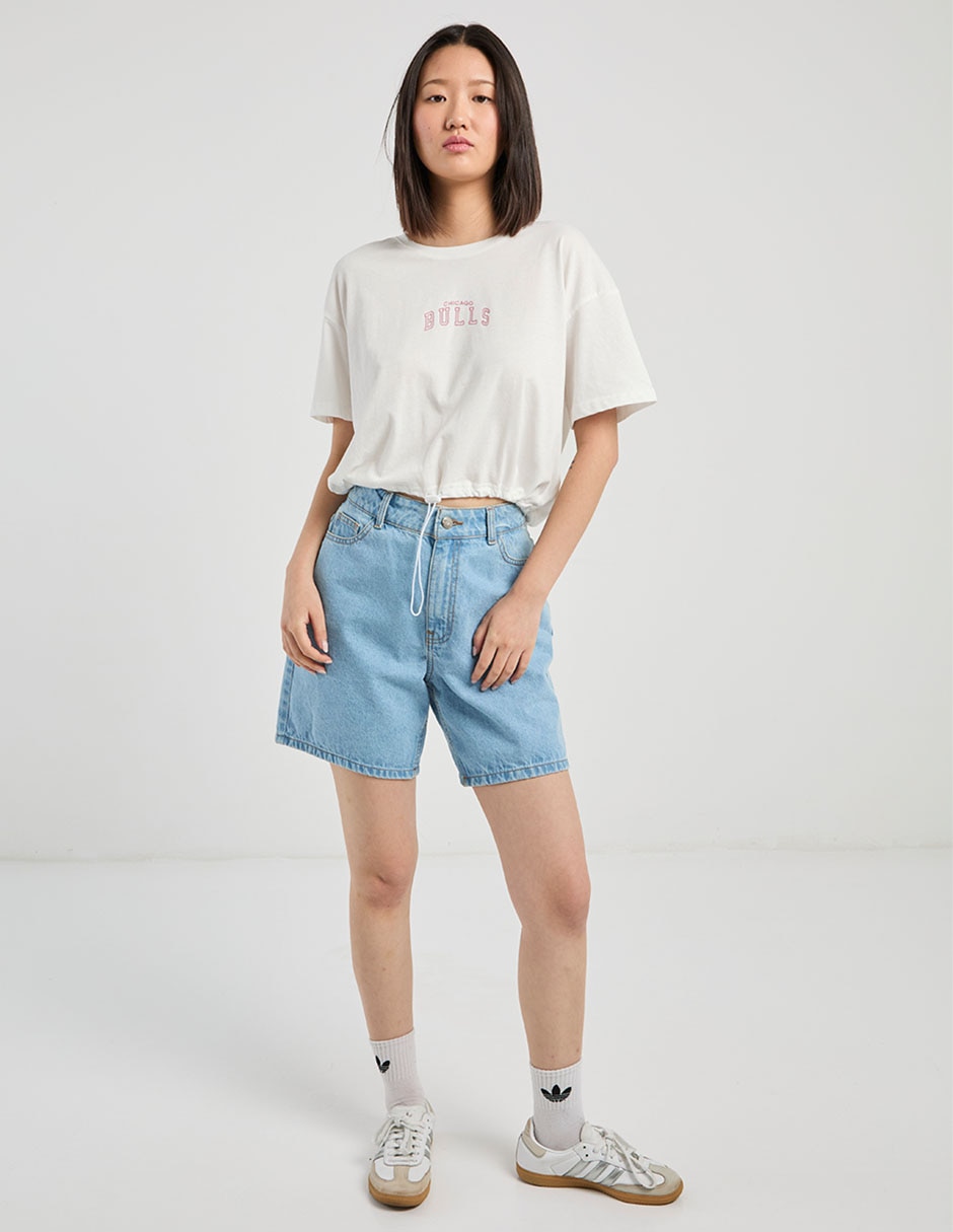 Playera manga corta Chicago Bulls cuello redondo para mujer 3
