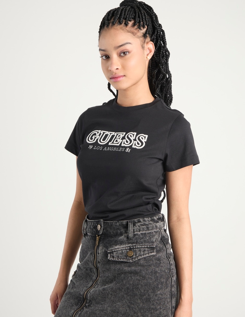 Playera manga corta cuello redondo para mujer
