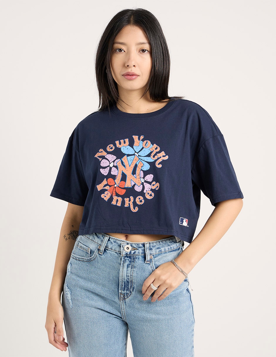 Playera manga corta New York Yankees cuello redondo para mujer Playera manga corta New York Yankees cuello redondo para mujer
