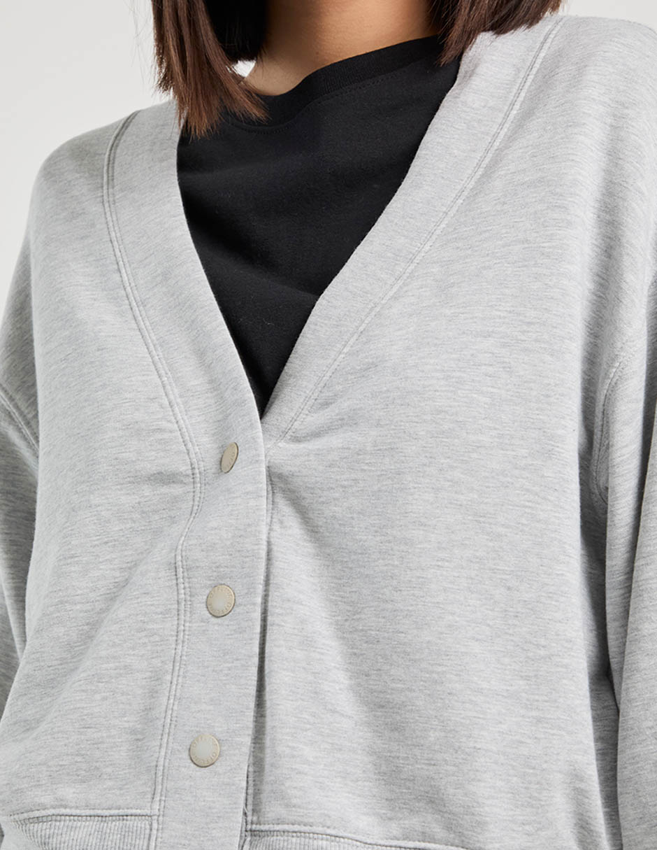 Suéter cuello V para mujer 4