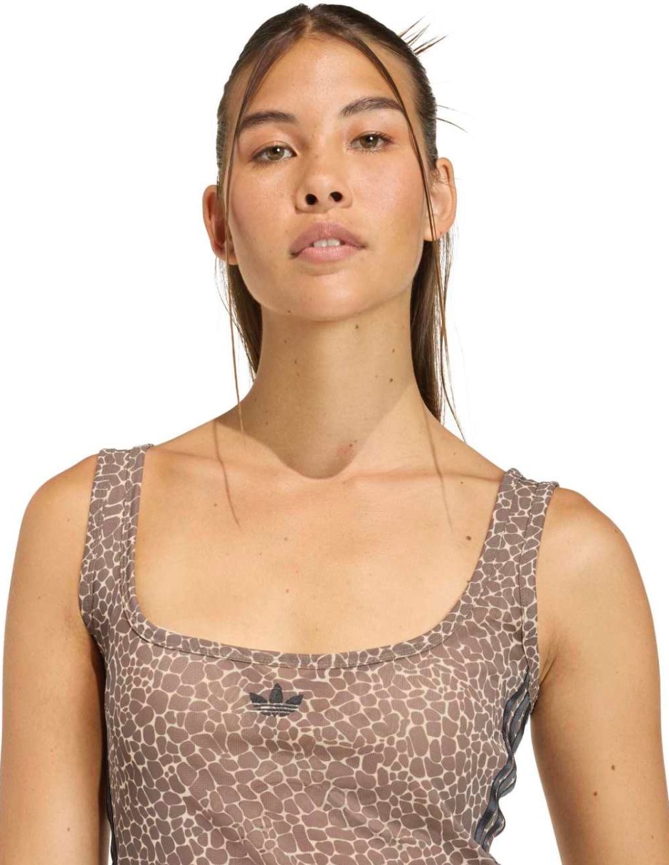Playera tank sin manga cuello cuadrado para mujer 5