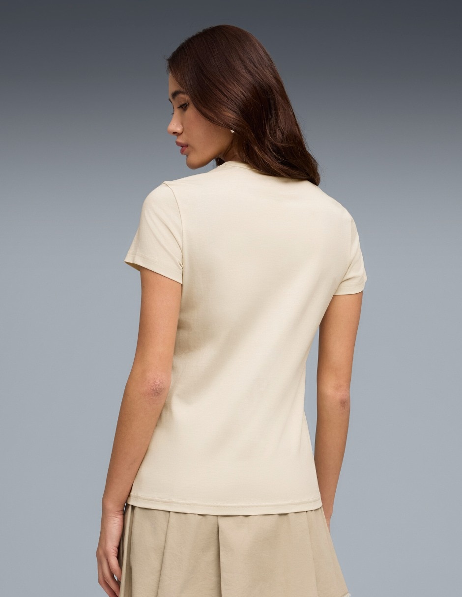 Playera manga corta cuello redondo para mujer 3