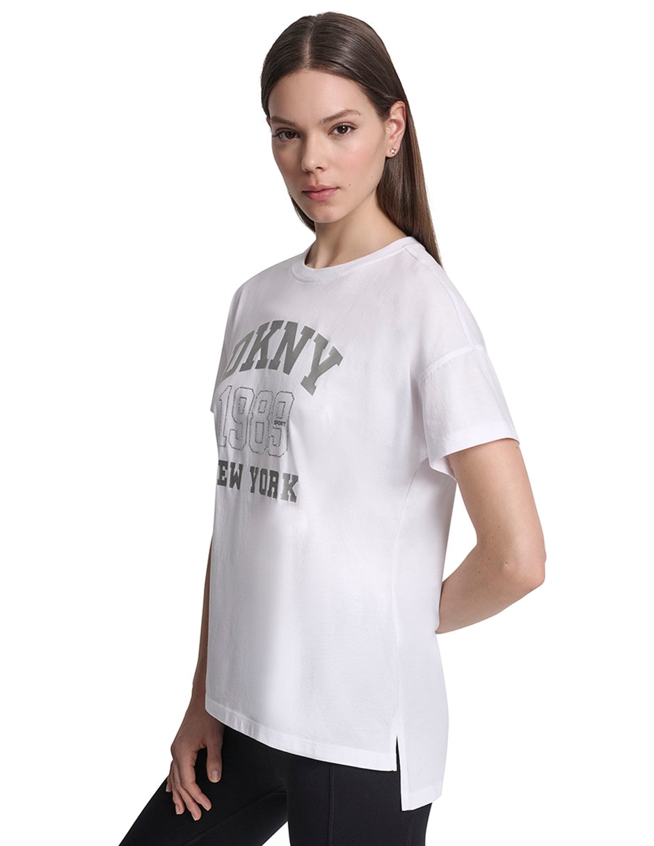 Playera manga corta cuello redondo para mujer