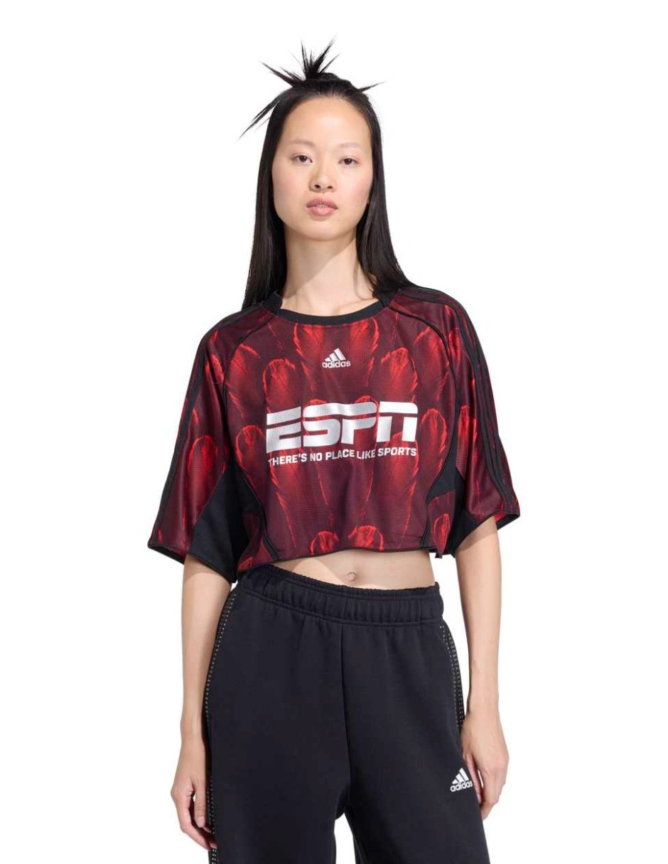 Playera manga al codo cuello redondo para mujer